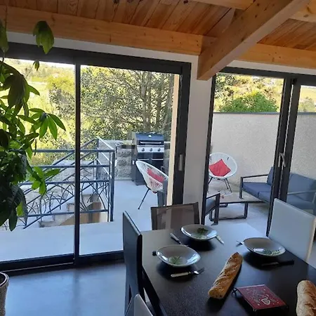 Maison Centre De Avec Terrasse Et Terrain Semesterbostad Saugues